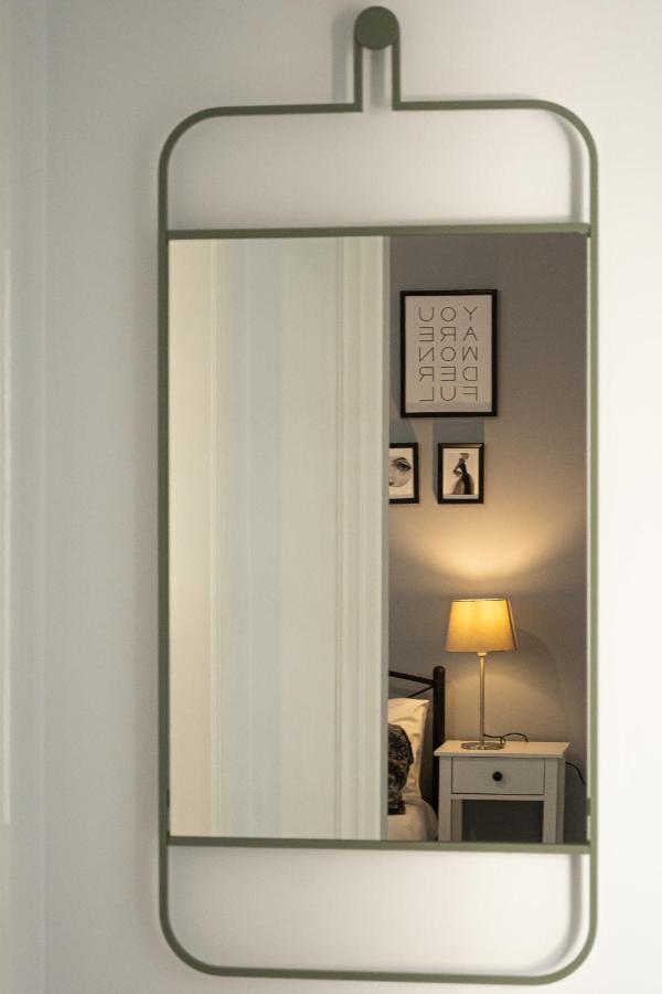 Thalia Apartment *